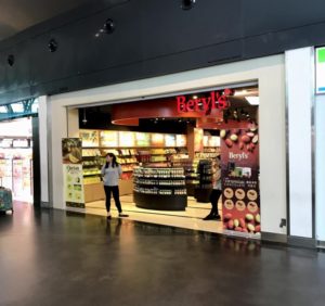 KLIA２のベリーズの店