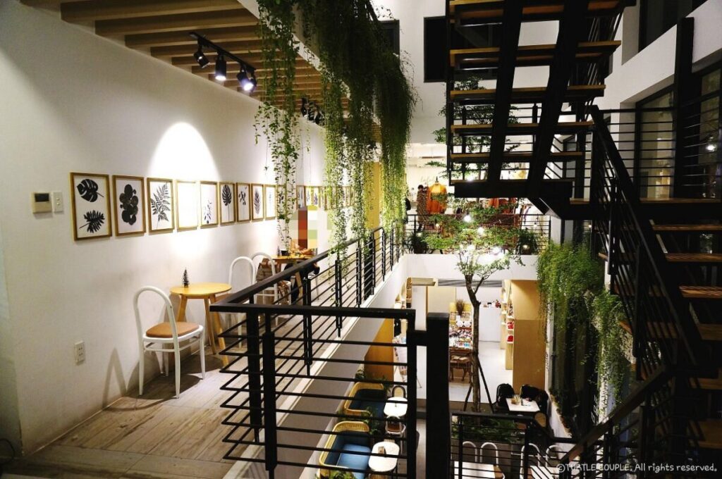 ワンダーラスト店内