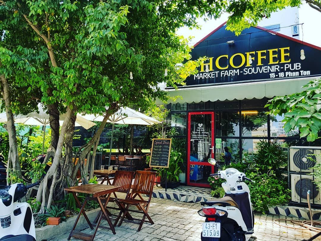 エイチコーヒー外観