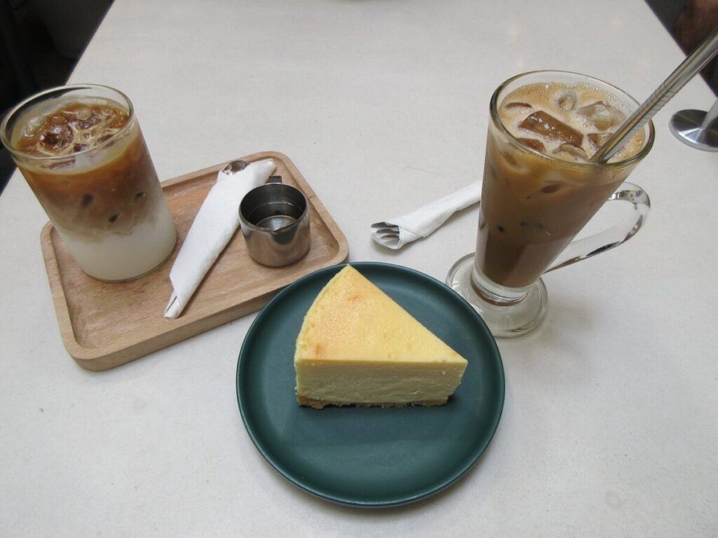 ワンダーラストのケーキ