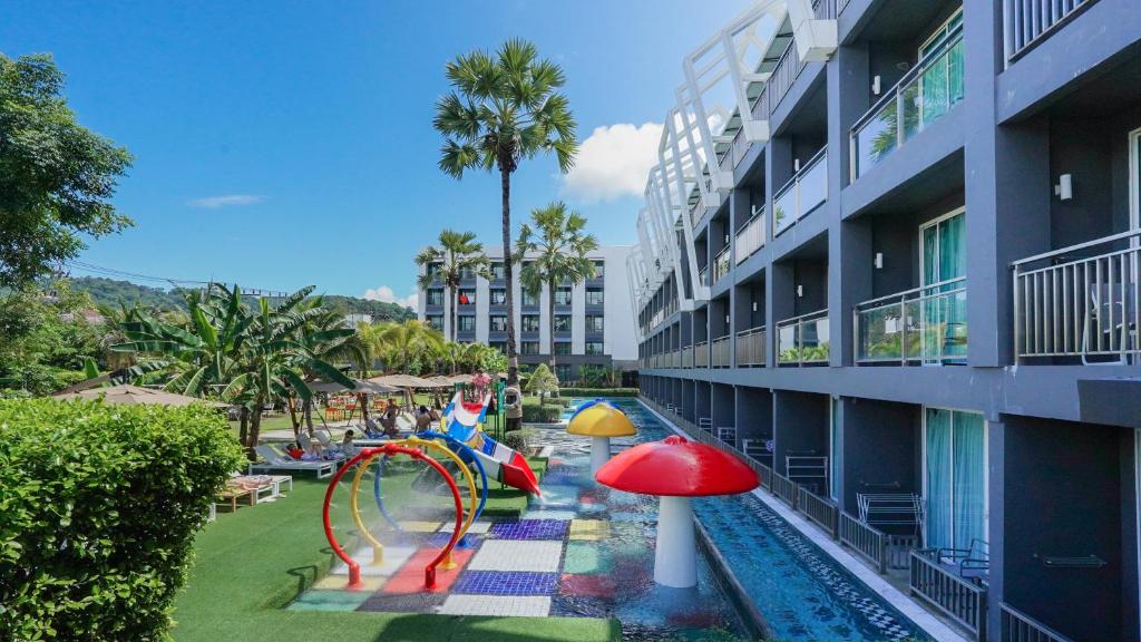 Sugar Marina Resort - Art - Karon Beach