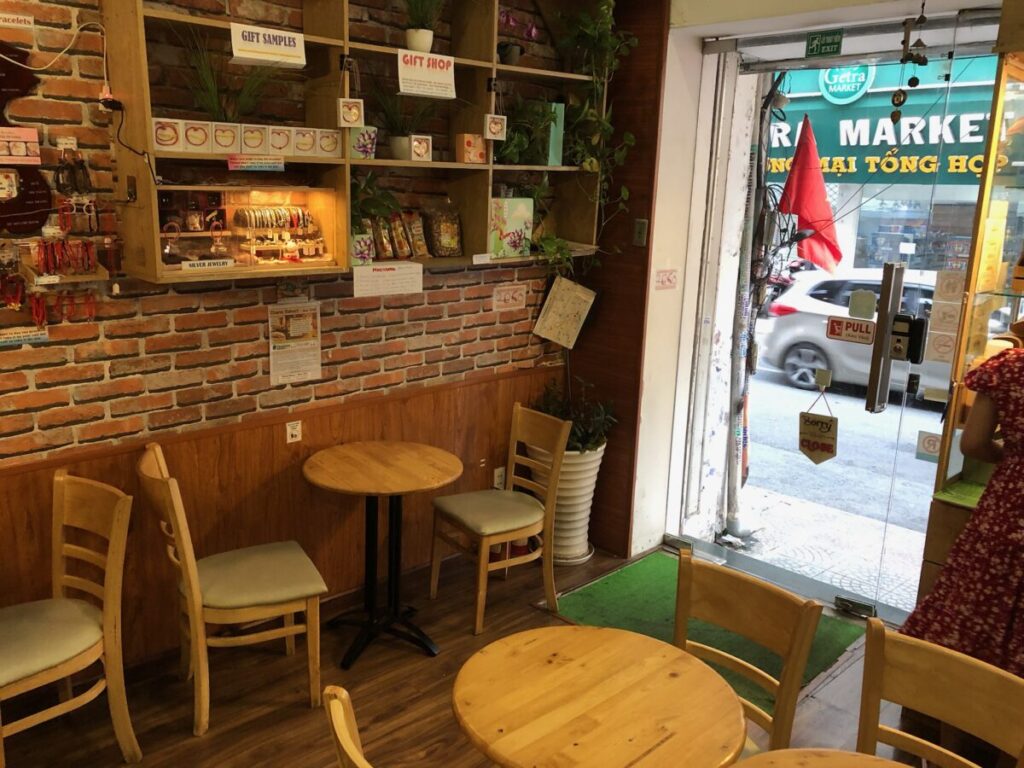 デリシャス・バインミー・ンゴンの店内