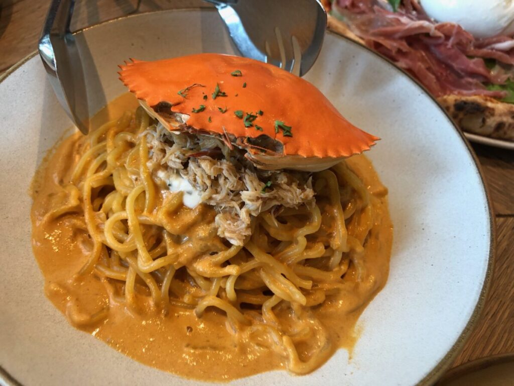 フォーピース・ベンタイン店のパスタ