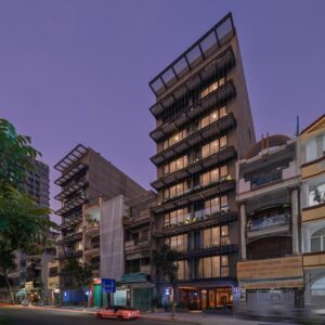 トリプル E ホテルの外観