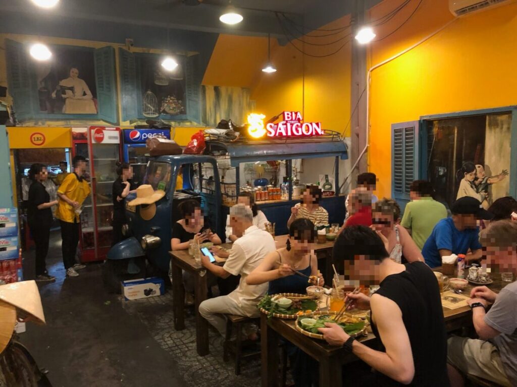 ベップ・メー・インの店内
