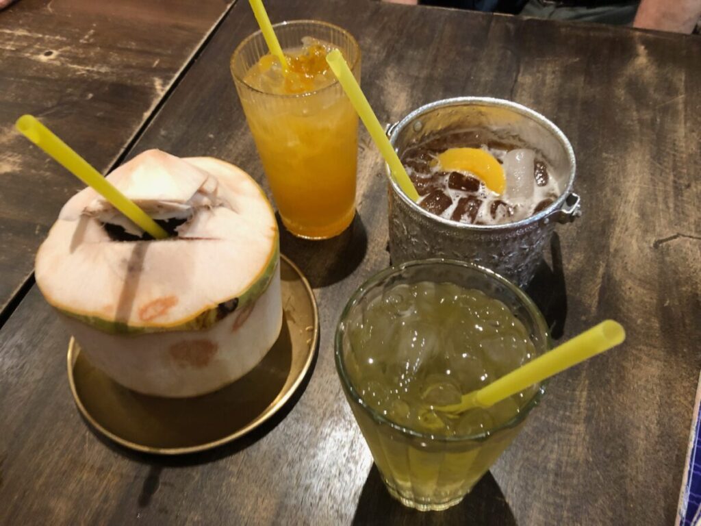 コムタム・モックの飲み物