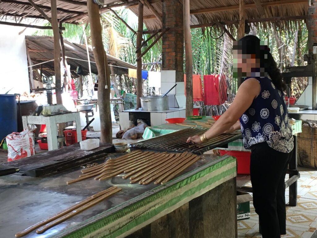 メコン川クルーズのココナッツキャンディ