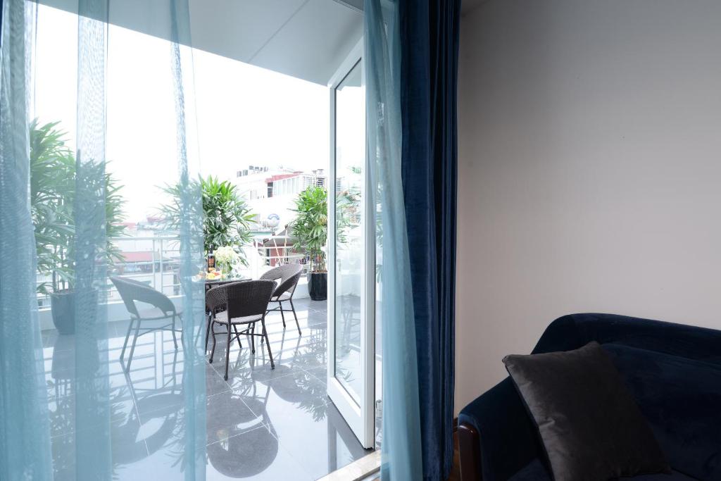 ハノイ エメラルド ウォーターズ ホテル&スパ のバルコニー