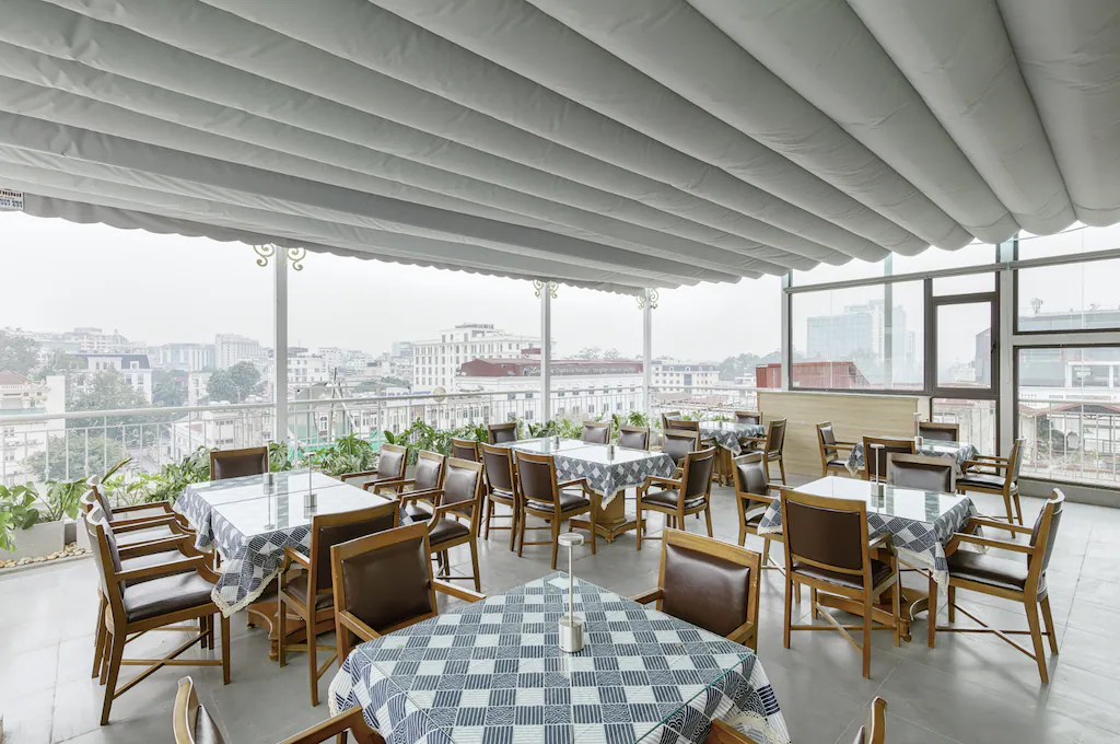 ハノイ セイル ホテルのレストラン