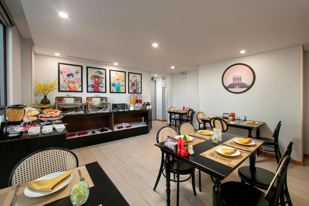 ホテル デ ロンド ハノイのレストラン