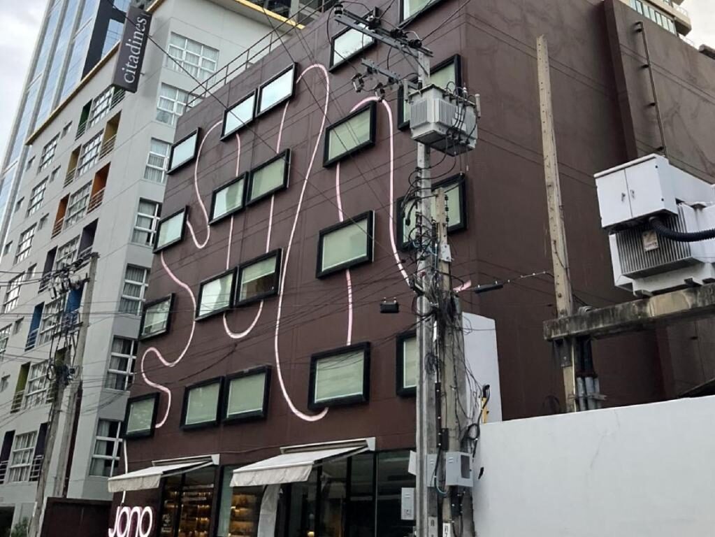 ジョノ バンコク アソーク ホテル外観