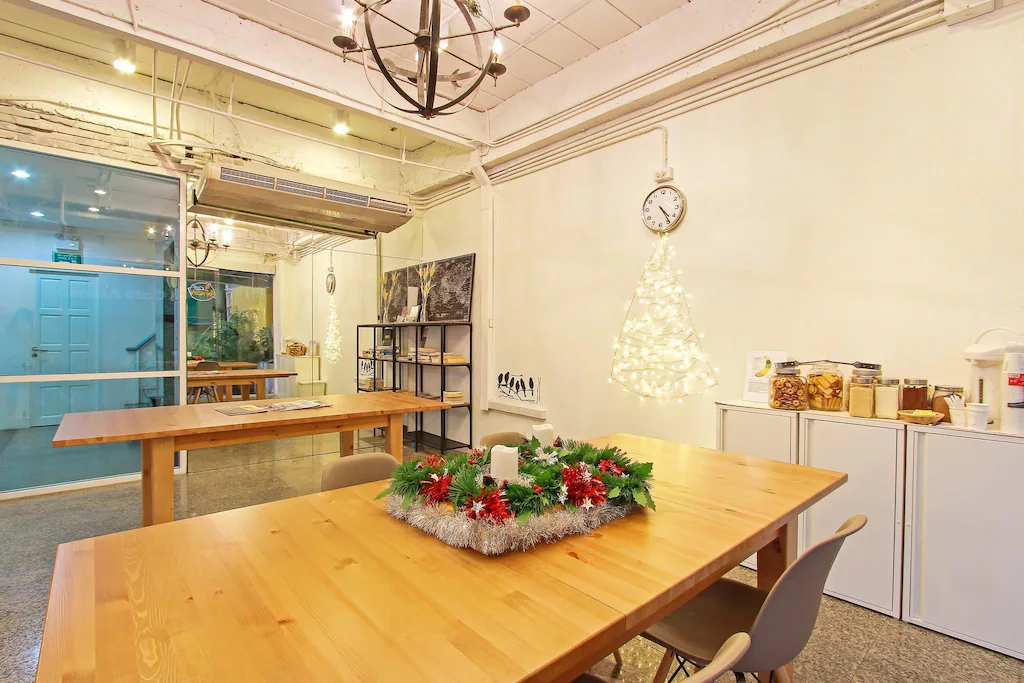 プーラ シーロムの休憩スペース