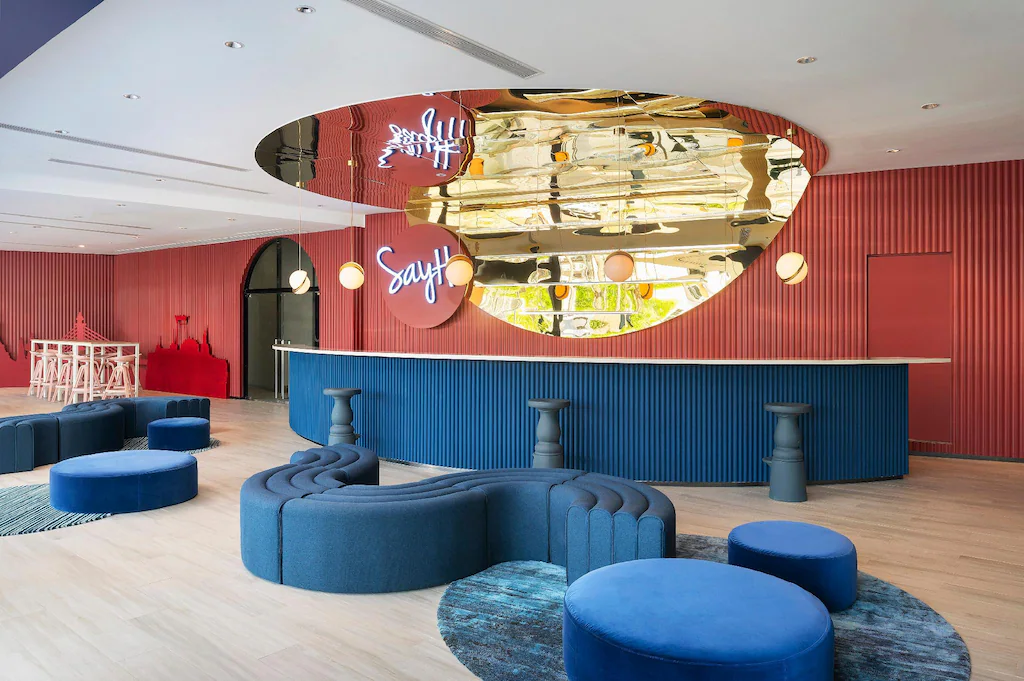 リヴァ バイブ ホテル バンコクのロビー