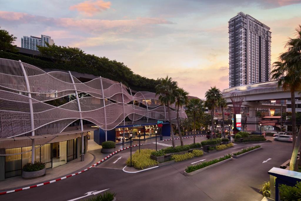 リヴァ バイブ ホテル バンコクの外観