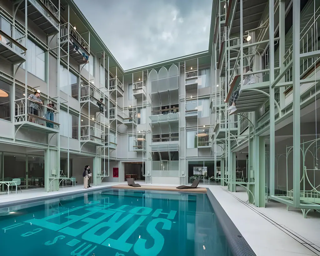 サムセン ストリート ホテルのプール