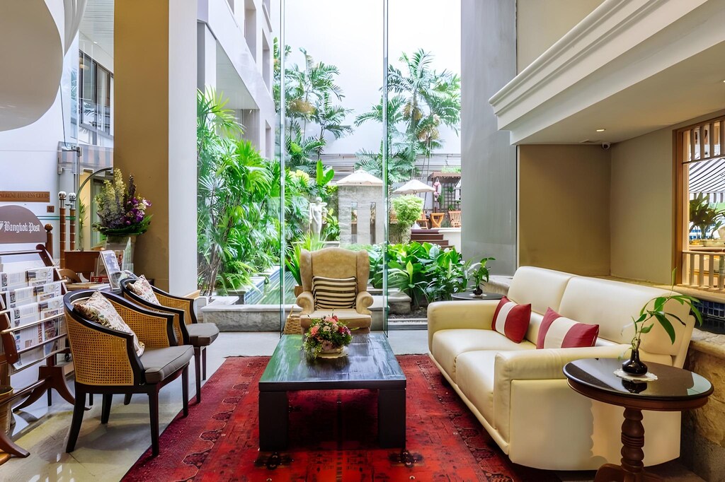 シーロム セリーン ホテルのロビー